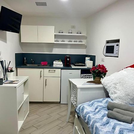 A Casarell Appartement Napels Buitenkant foto